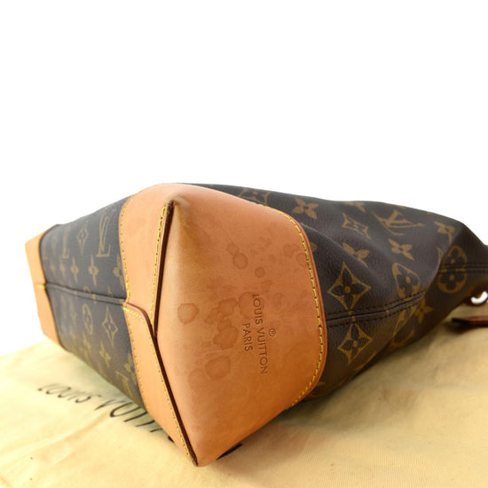Louis Vuitton Monogram Canvas Berri PM Shoulder Bag (SHF-pDAkoz)