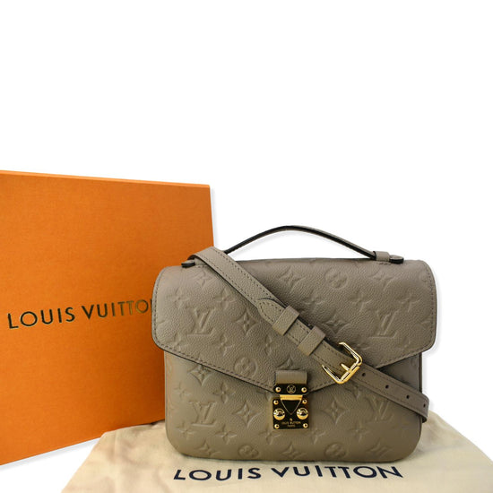 Metis leather crossbody bag Louis Vuitton Beige in Leather - 24013798