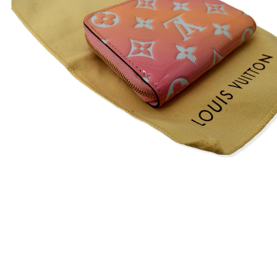 Louis Vuitton Sunrise Vernis Zippy Cardholder
