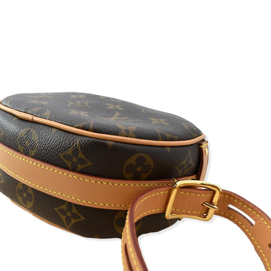 Boîte chapeau souple leather crossbody bag Louis Vuitton Brown in Leather -  30358884