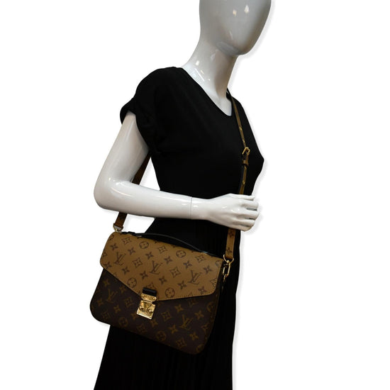 Louis Vuitton Pochette Metis Monogram Reverse Canvas Brown - NOBLEMARS