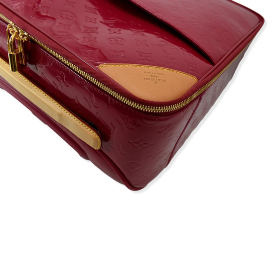 Louis Vuitton Red Monogram Vernis Pegase 45 Leather Patent leather  ref.1006957 - Joli Closet