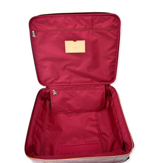 Louis Vuitton 2013 Pre-owned Vernis Monogram Pegase 45 Suitcase - Red