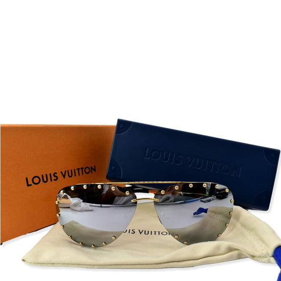 Louis Vuitton Blue & Black / Grey Z1022W LV Player Aviator Sunglasses Louis  Vuitton