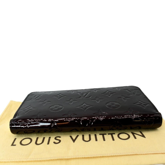 Louis Vuitton Monogram Amarante Zippy Leather Vernis Wallet W/Added Ch –  Debsluxurycloset