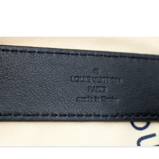 Louis Vuitton, Accessories, Louis Vuitton Rare Black Pearl Lv Logo  Textured Leather Belt 832