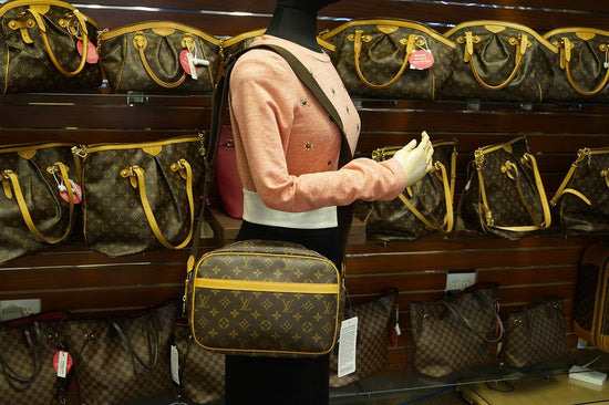 Louis Vuitton Reporter PM - ShopStyle Shoulder Bags