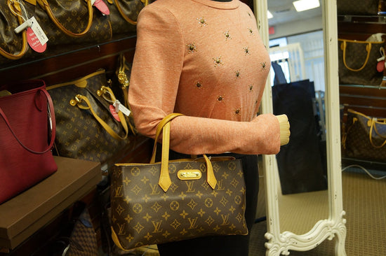 Louis Vuitton, Bags, Salelouis Vuitton Wilshire Mm Monogram