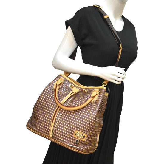 Louis Vuitton Eden Noe Peche Monogram Limited Edition Bag For Sale at  1stDibs