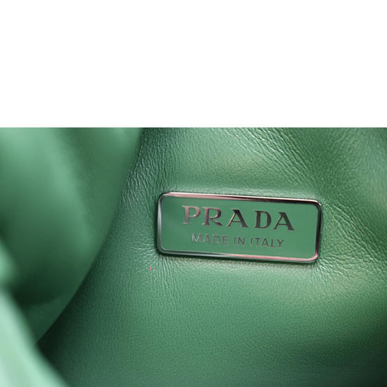 Prada Soft padded shoulder bag - Green