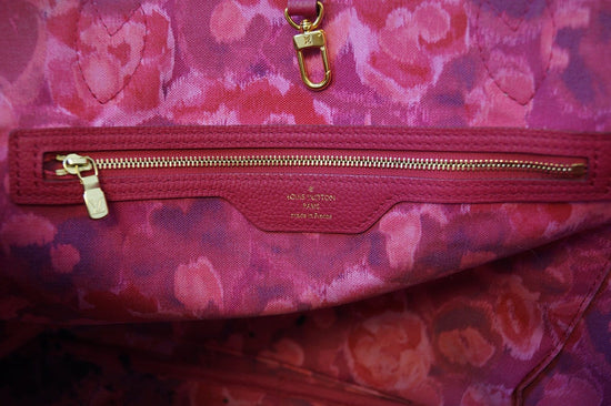 Louis Vuitton Limited Edition Rose Velours Monogram Ikat Neverfull GM Bag -  Yoogi's Closet