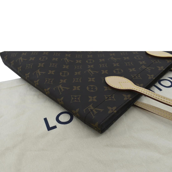 Monogram Canvas Carry It