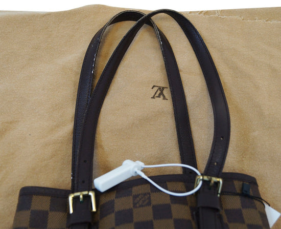 Louis Vuitton Damier Ebene Canvas Marais Bucket Bag with Cosmetic, Lot  #78020