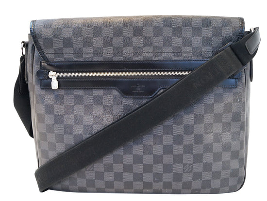 Louis Vuitton Mens Damier Graphite Daniel GM Messenger Bag Black Grey Canvas