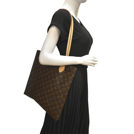 Louis Vuitton Carry it Monogram Canvas Shoulder Bag