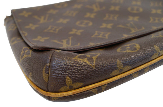 LOUIS VUITTON Monogram Musette Tango 1272489