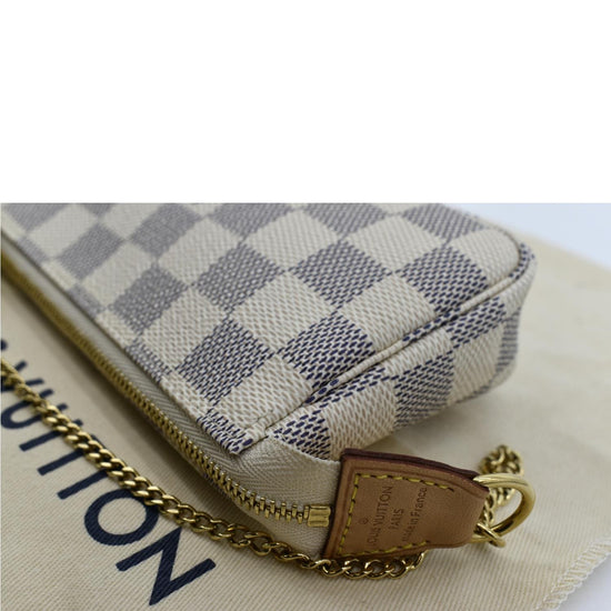 Pochette accessoire leather mini bag Louis Vuitton White in Leather -  28864458