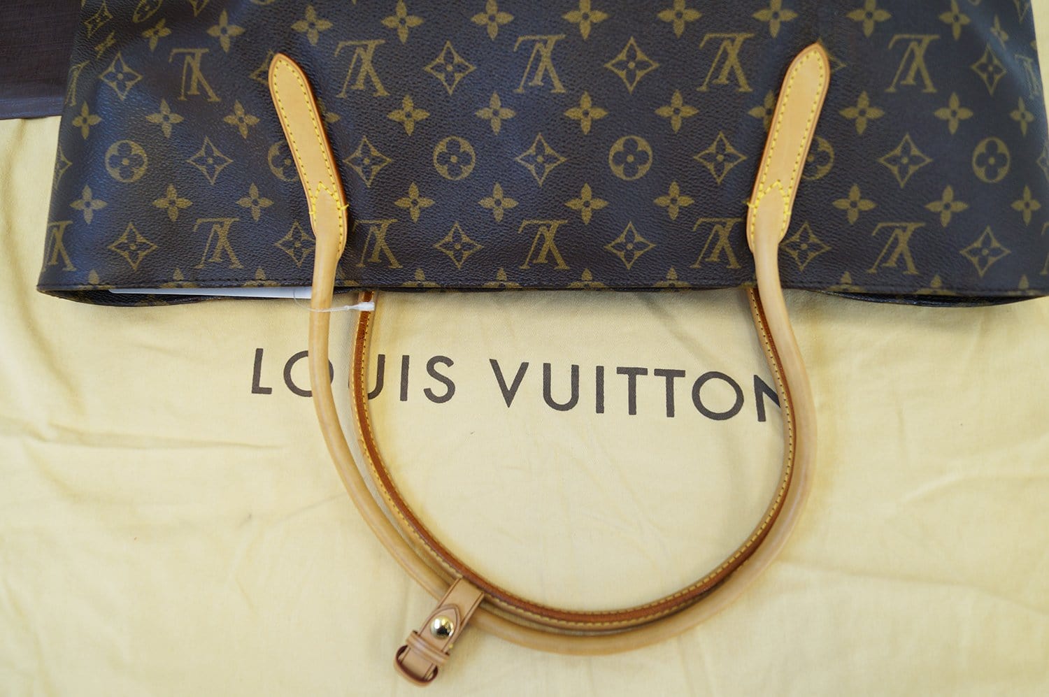 Louis Vuitton Raspail PM Monogram Canvas - 9brandname