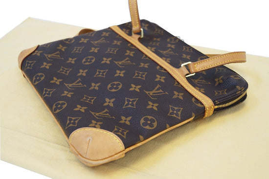 LOUIS VUITTON Monogram Sac Coussin GM 1198058