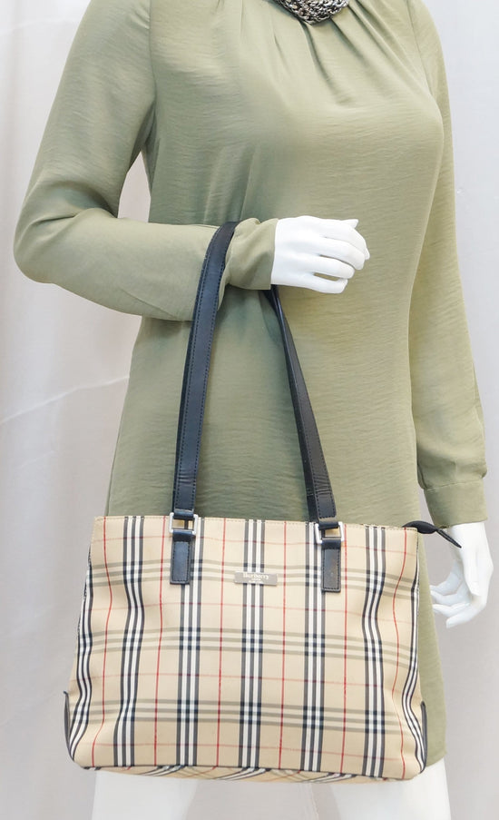 Excellent Burberry Blue Label Red Tote Bag USED 