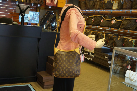 Louis-Vuitton-Monogram-Odeon-PM-Shoulder-Bag-Brown-M56390 – dct-ep_vintage  luxury Store