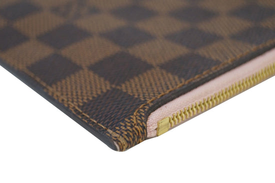 Louis Vuitton Brown x Pink Damier Ebene LV Logo Pochette 91lk412s –  Bagriculture