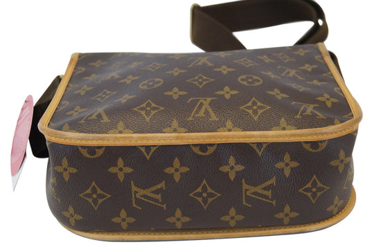 Auth Louis Vuitton Monogram Messenger Bosphore M40106 Women's