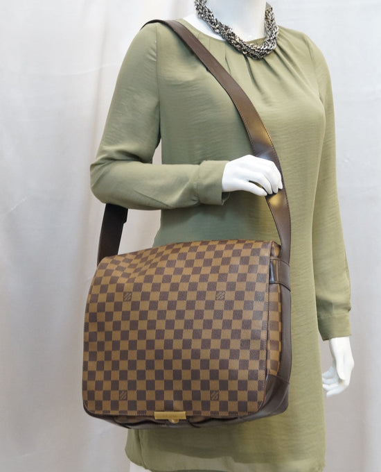 Louis Vuitton Damier Ebene Canvas and Leather Bastille Messenger Bag Louis  Vuitton