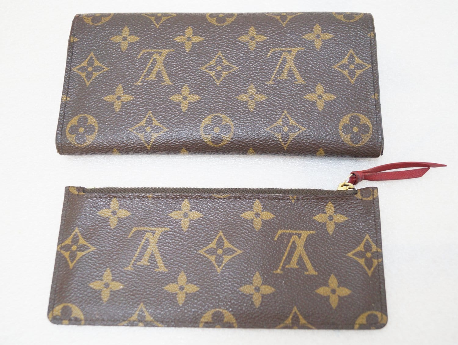 Authentic LOUIS VUITTON Monogram Canvas Sarah Wallet with Coin Purse T