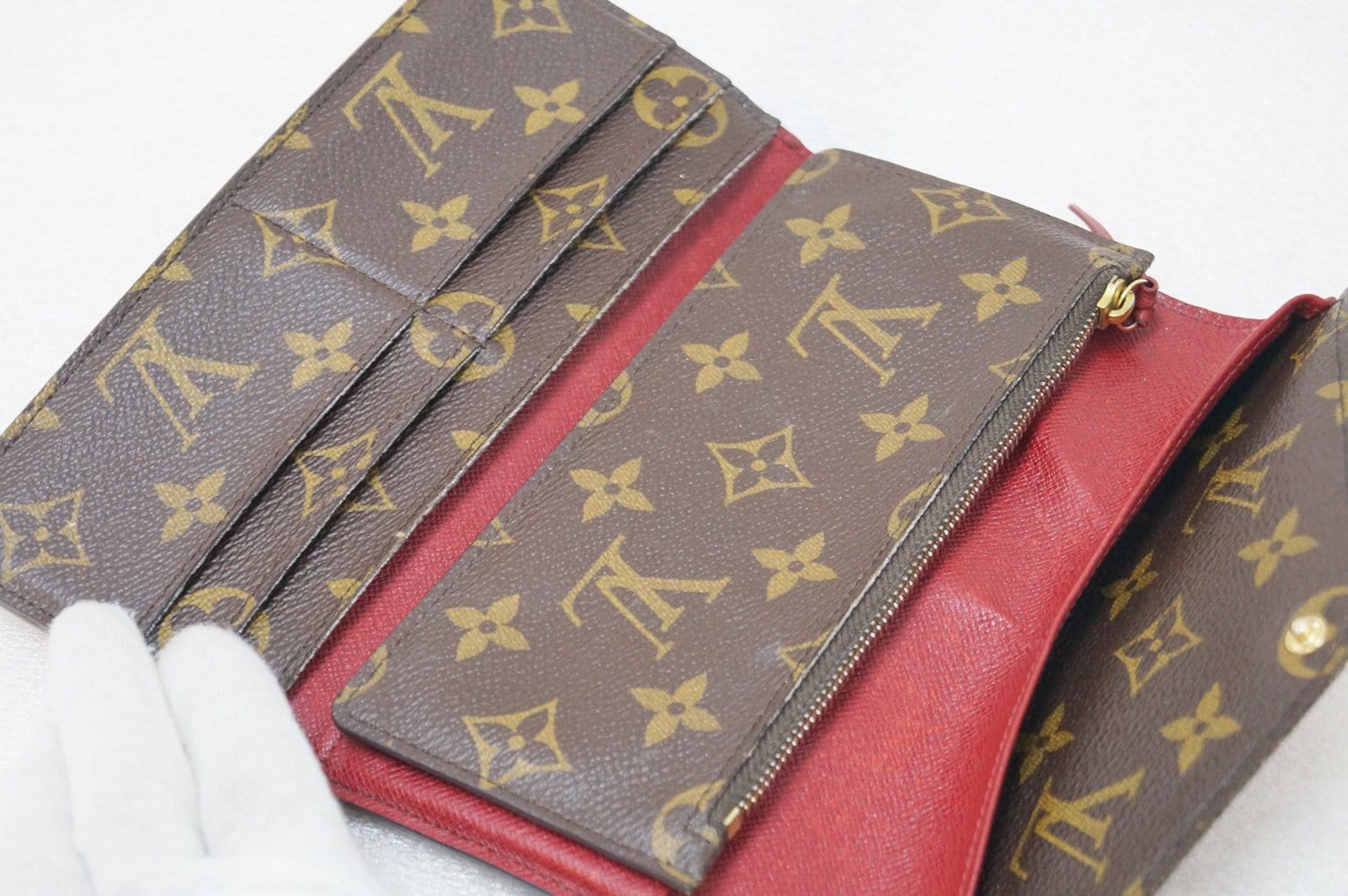 Authentic LOUIS VUITTON Monogram Canvas Sarah Wallet with Coin Purse T