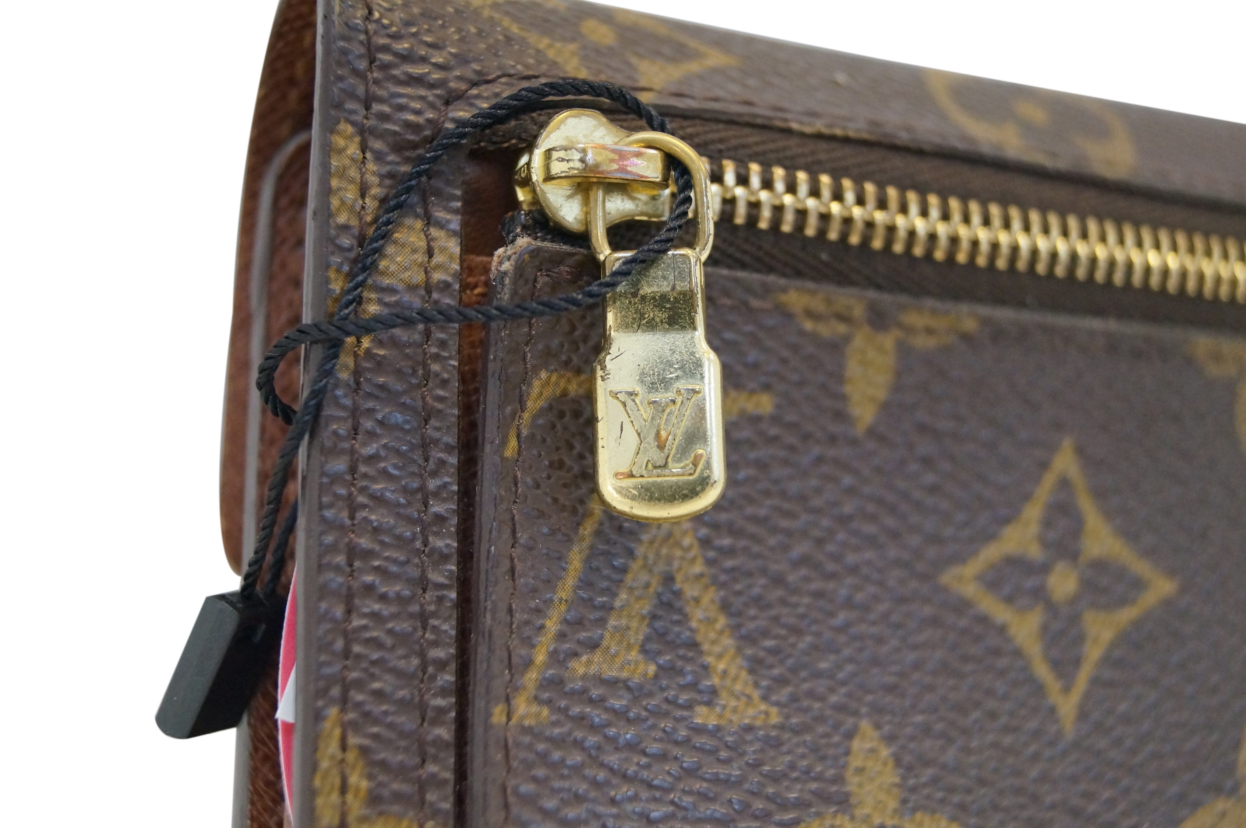 LOUIS VUITTON Monogram Canvas Brown Koala Wallet TT1215 – Dallas Designer Handbags
