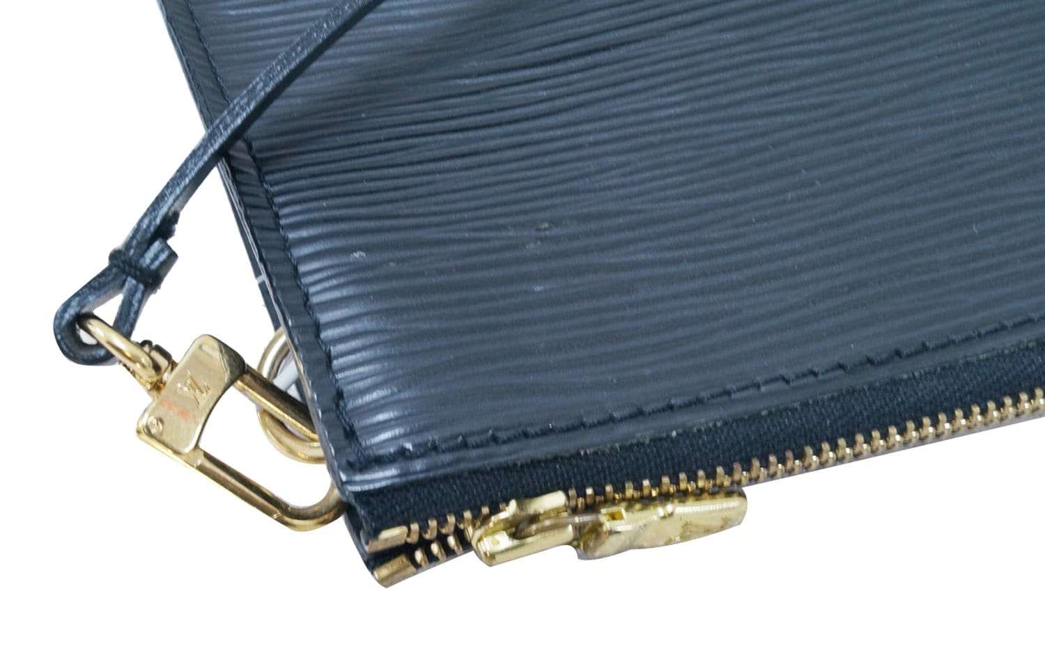 Authentic LOUIS VUITTON Epi Leather Black Pochette Accessoires Pouch T