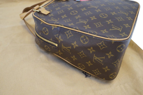 Louis Vuitton Excentri Cite Handbag Monogram M51161 – AMORE