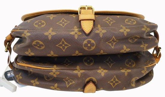 LOUIS VUITTON Monogram Saumur Messenger PM 555751