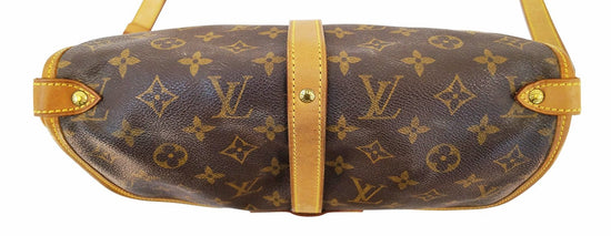 Louis Vuitton Monogram Saumur 30 Shoulder Cross Body Messenger Bag Unisex  AR0940