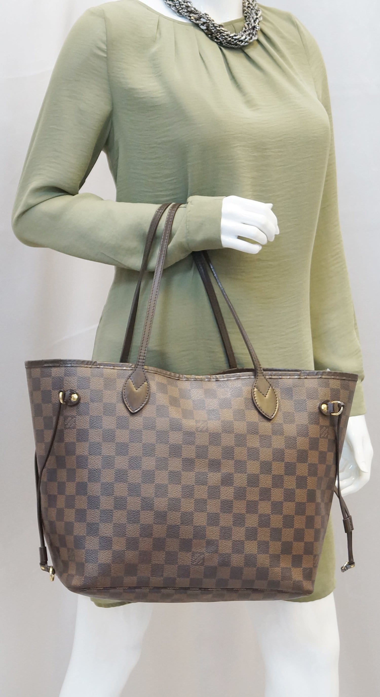 LOUIS VUITTON Neverfull MM Damier Ebene Tote Shoulder Bag