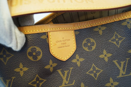 Louis Vuitton Monogram Delightful MM Pink – DAC