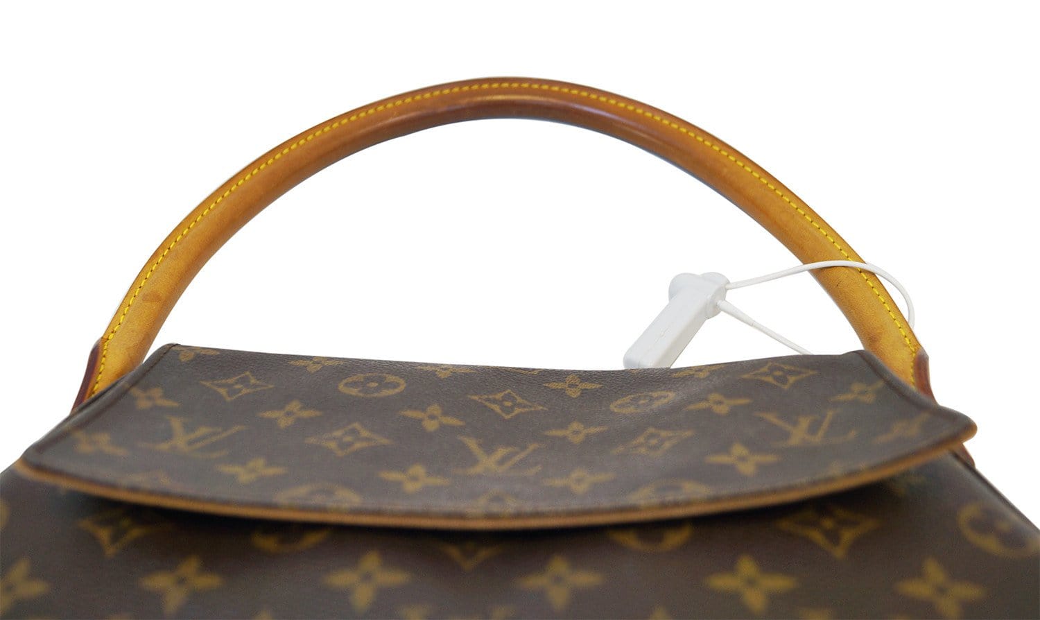 With this extender it is now a mini shoulder bag! #louisvuitton
