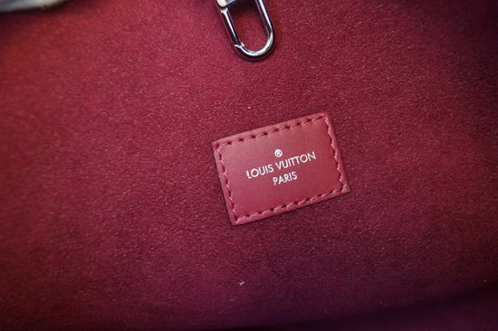 Louis Vuitton Epi Neverfull MM Fuchsia