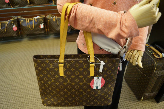 LOUIS VUITTON Monogram Luco 59081