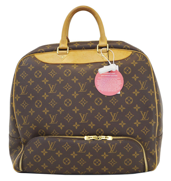 LOUIS VUITTON Monogram Evasion Sports Bag 864703