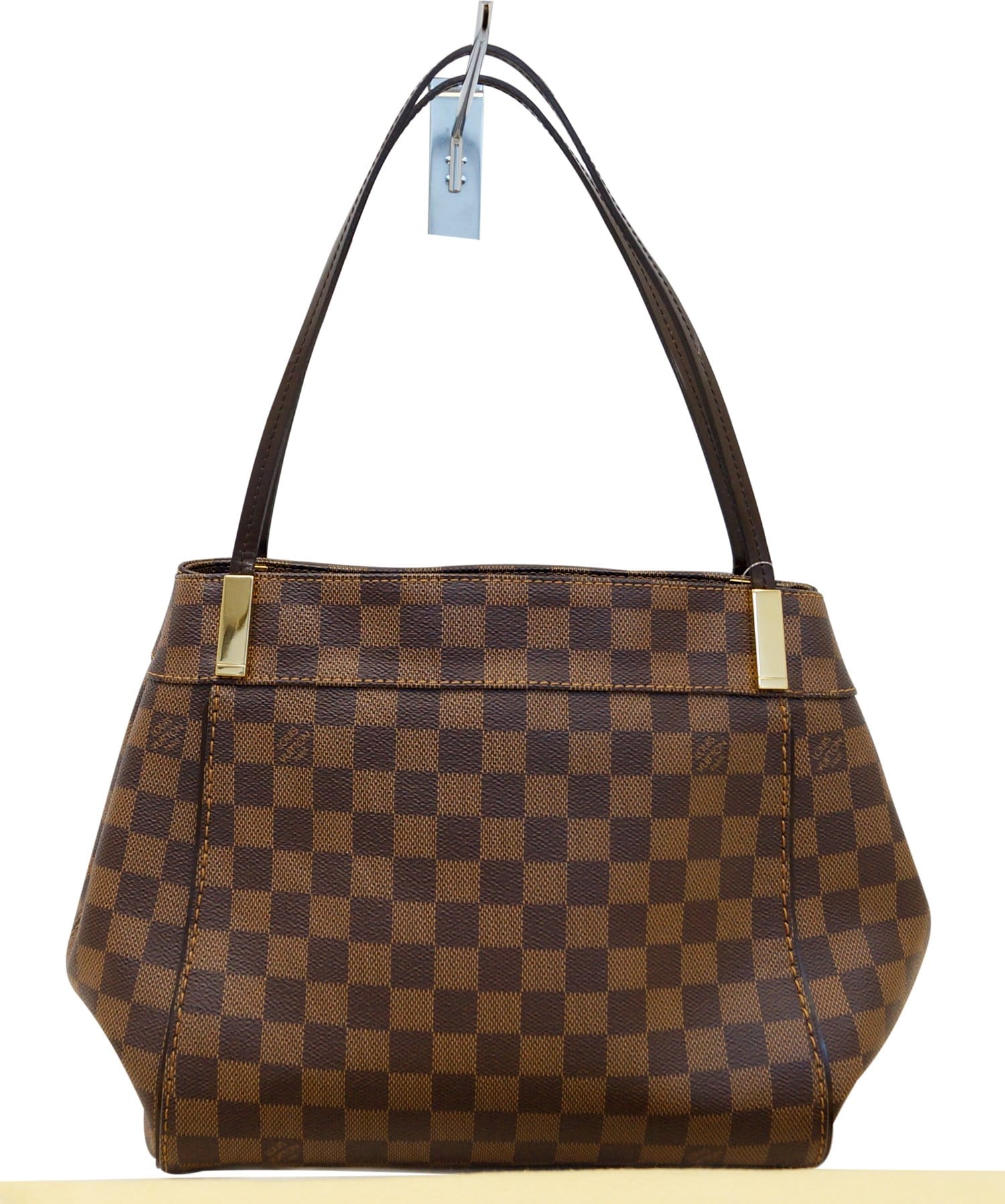 Alcantara-lining- Louis Vuitton and Tom Ford bags uses this kind of linning