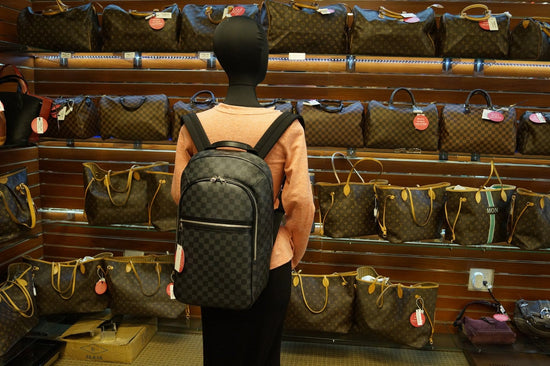 LOUIS VUITTON Damier Graffiti Michael Backpack Rucksack Shoulder