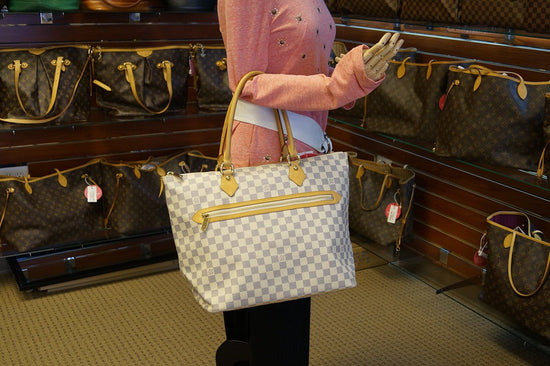 White Louis Vuitton Damier Azur Saleya PM Handbag – Designer Revival