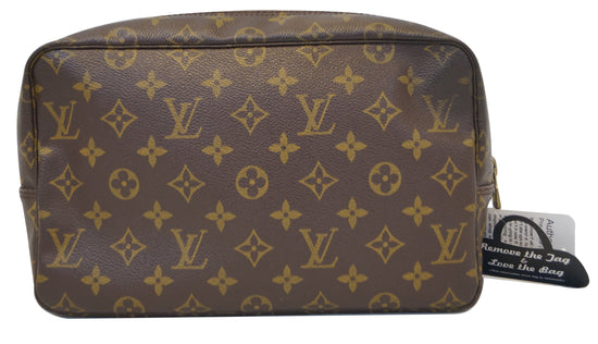 Louis Vuitton Trousse De Toilette 28 Cosmetic Bag on SALE