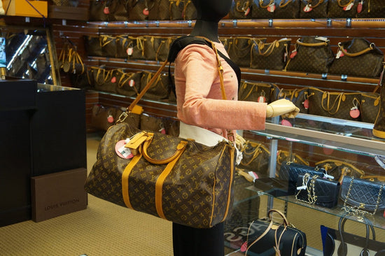 Louis Vuitton Monogram World Tour Keepall Bandouliere 50 - Brown Luggage  and Travel, Handbags - LOU777714