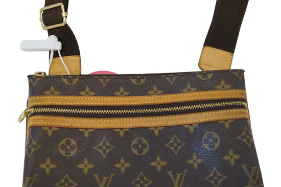 Louis Vuitton Brown Monogram Pochette Bosphore Cloth ref.958230 - Joli  Closet