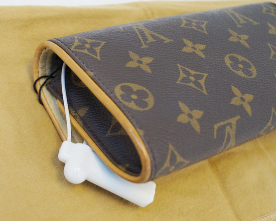 LOUIS VUITTON Monogram Pochette Twin PM 48305