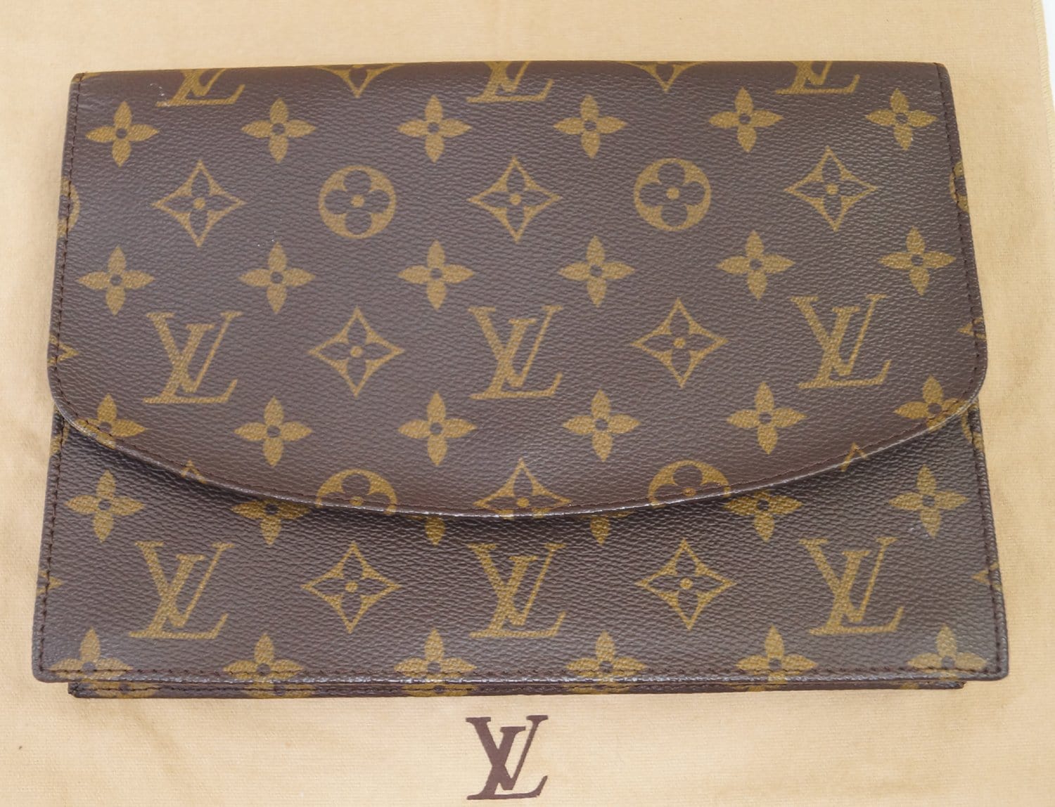 Louis Vuitton Monogram Canvas Vintage Pochette Double Rabat at