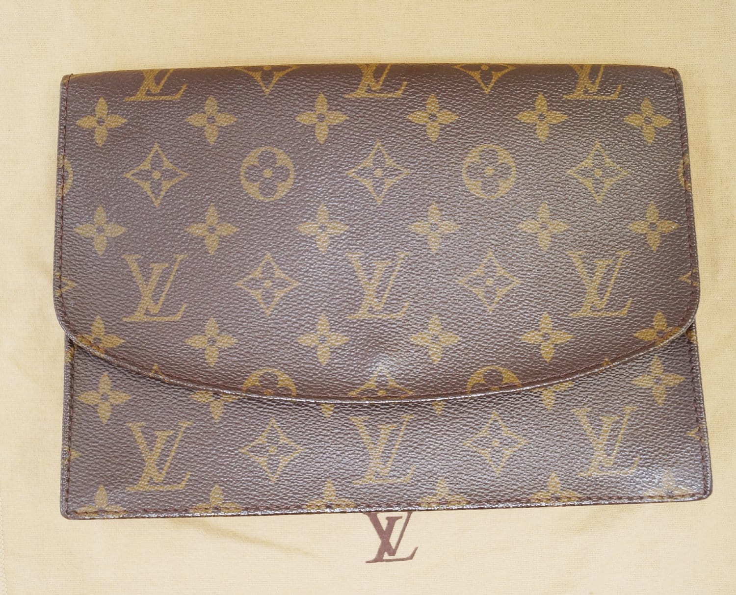 Louis Vuitton Monogram Pochette rabat 23 Clutch Bag Brown ref